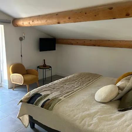Mon Chemin Prive Bed & Breakfast *