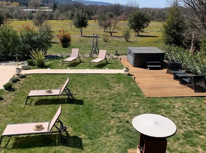 Mon Chemin Prive 3* Mirabel-aux-Baronnies